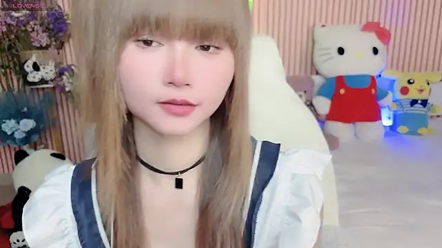di-or-'s Live Chat Room