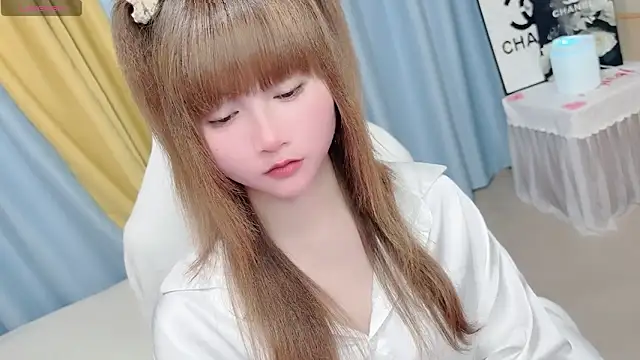 Živý XXX chat di-or-
