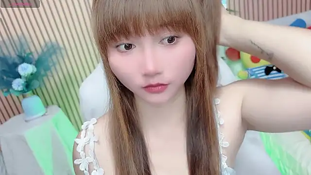di-or- লাইভ XXX চ্যাট