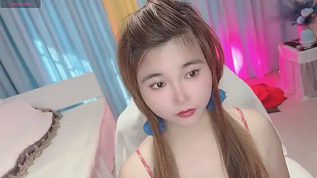 XXX chat uživo modela di-or-