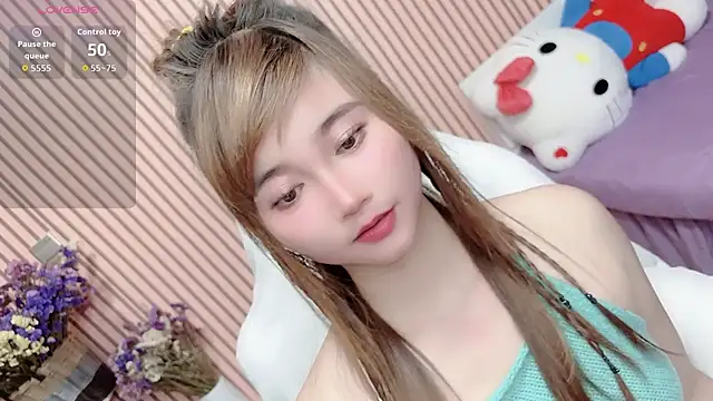 แชท XXX สดของ di-or-