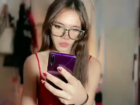 Leijona_Milker webcam show