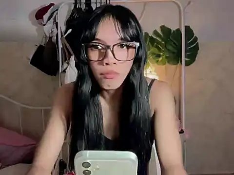 Leijona_Milker Show in webcam