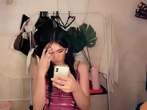 عرض كام Leijona_Milker