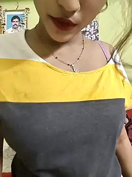 Chatroom XXX en direct de Rubina_Love