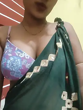 Chat +18 de Rubina_Love ao vivo