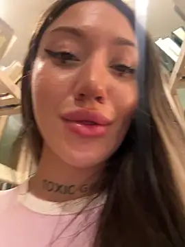 SaintSquirt Webcamshow