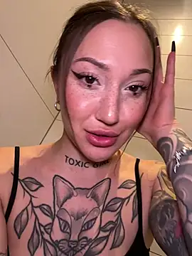 SaintSquirt Шоу с уебкамера