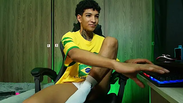 im_Usuga Live XXX-Chat