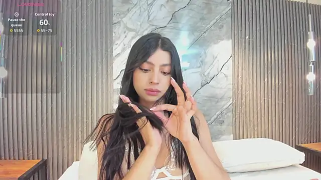 Chat XXX en directo de hanna_steel