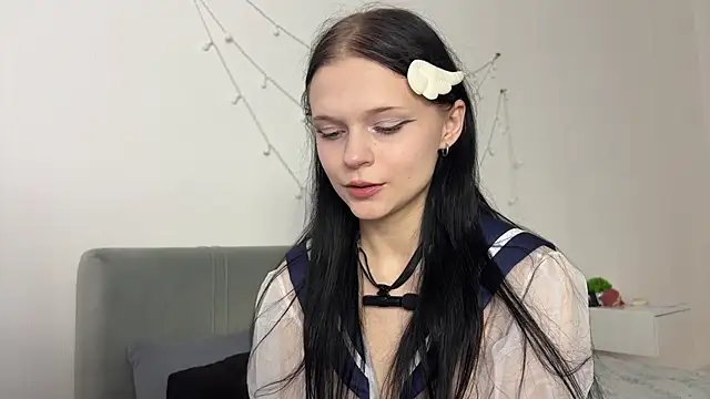 meowchaa's Live XXX Chat