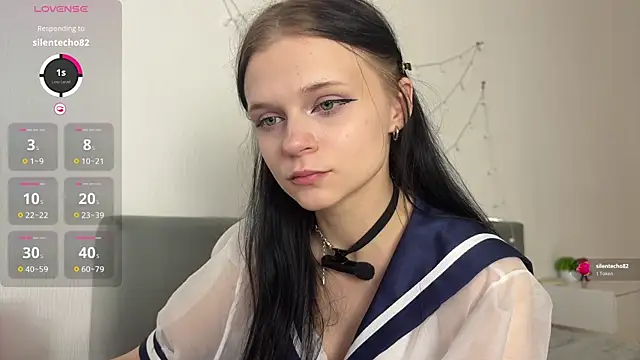 meowchaa's Live XXX Chat