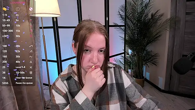 Elisabeth_Binder Chat XXX in diretta