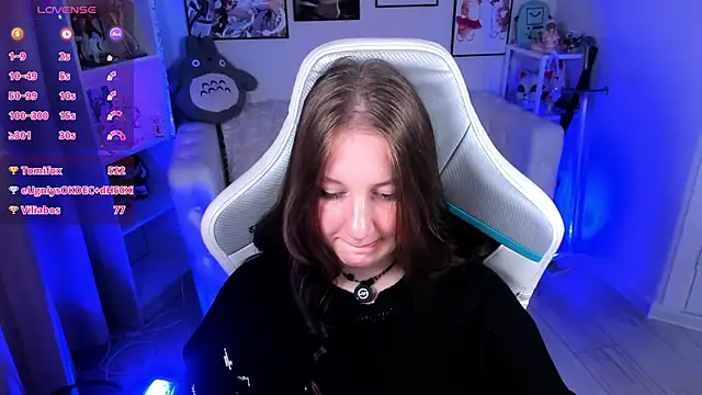XXX chat uživo modela Elisabeth_Binder