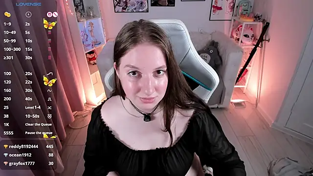 Živý XXX chat Elisabeth_Binder