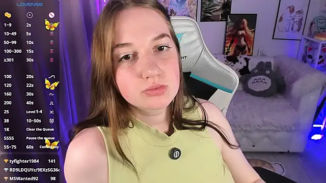 Chat +18 de Elisabeth_Binder ao vivo