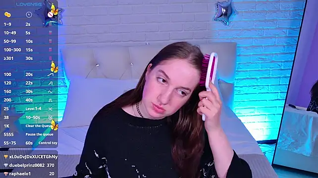 Онлайн чат XXX Elisabeth_Binder