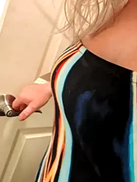 trippsgotlips' Webcam Show