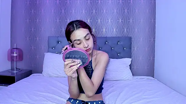 erizdarkveyl Adlı Modelin Canlı Sohbet Odası