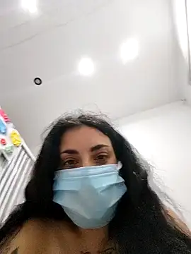 Farfallina90's Live Chat Room