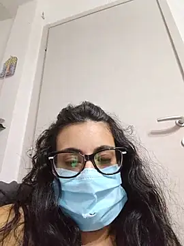 Show modela Farfallina90 na web-kameri