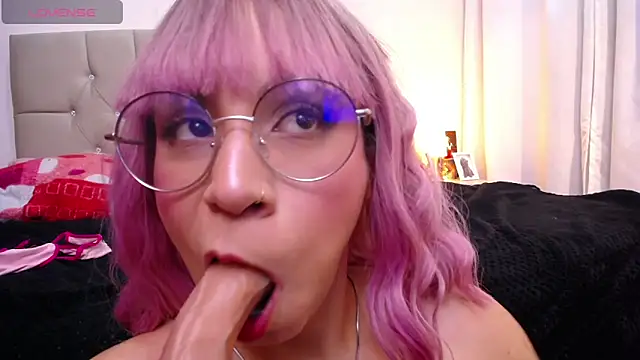 Alanaa_Sofia Pertunjukan Webcam