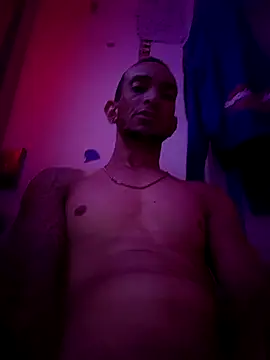 hpcouplee420 Show Webcam