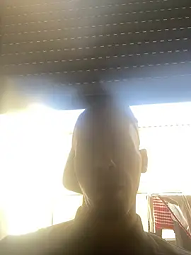 הופעת וובקאם של demongentil