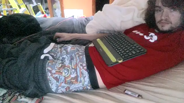 Teddy4420 Pertunjukan Webcam