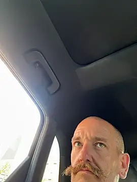 Teddy4420 Show in webcam