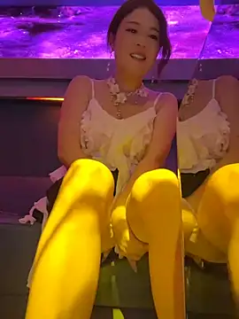 Lola666999 网络视讯表演