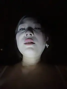 عرض كام Lola666999
