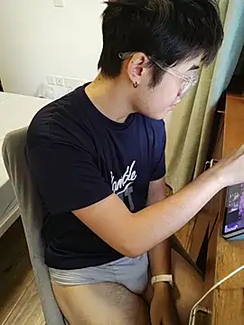 Charliez0088 Show Webcam