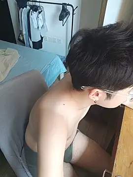 Charliez0088 Show Webcam