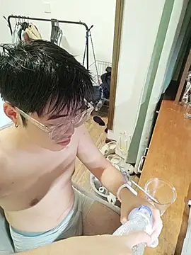 Charliez0088 ওয়েবক্যাম শো