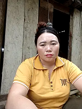 Show modela Lily_Daisy na web-kameri