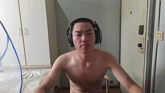 dyjdddttjのウェブカメラショー
