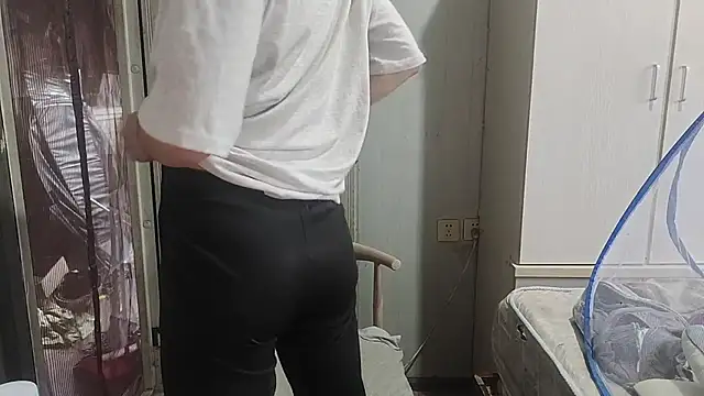 dyjdddttjのウェブカメラショー