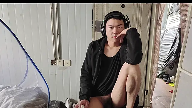 blue818's Webcam Show