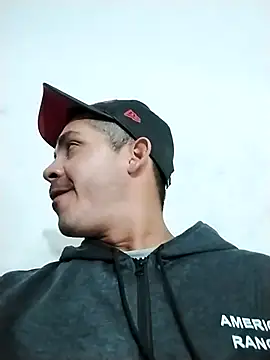 Gabriel_leon33's Webcam Show