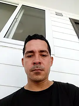 Gabriel_leon33 网络视讯表演