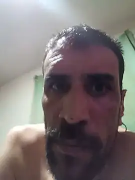 Show modela VladTepeslll na web-kameri