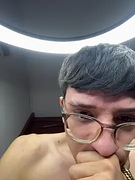 ArthurDaviess – webcam-show