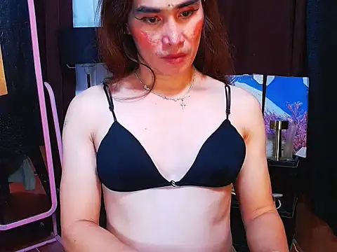 HornyKerujieTrans – webcam-show