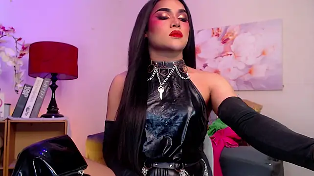 Show modela Asian_xiannxcummer na web-kameri