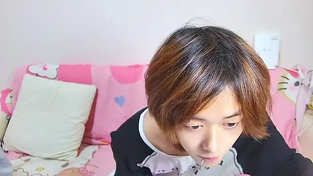 buding-001 在線直播表演