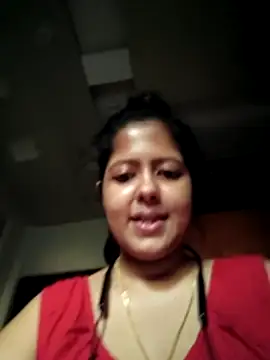 Aditi_sarkar élő XXX-chatje