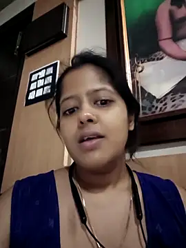 Aditi_sarkar Show in webcam