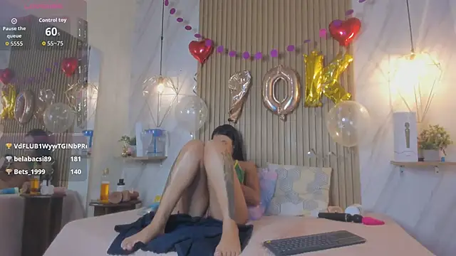Chat XXX en directo de alisson_foxxy
