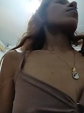 ValerieWoodsln Webbikameraesitys